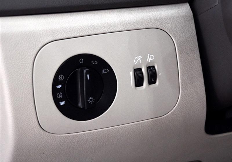 奇瑞汽車 風云2 2010款 1.5 尊貴型