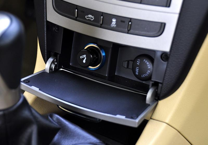 奇瑞汽車 奇瑞A3 2010款 改款1.6MT 尊貴型