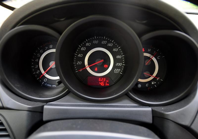 奇瑞汽車 奇瑞A3 2010款 改款1.6MT 尊貴型