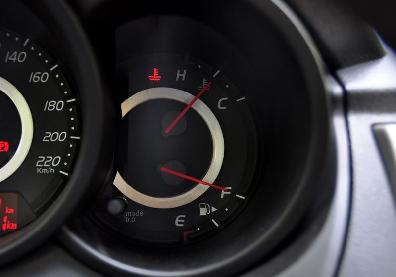 奇瑞汽車 奇瑞A3 2010款 改款1.6MT 尊貴型