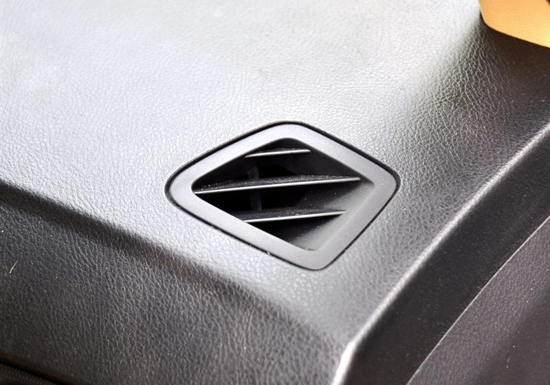 奇瑞汽車 奇瑞A3 2010款 改款1.6MT 尊貴型