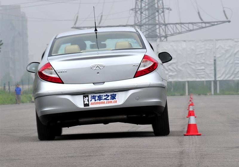 奇瑞汽車 奇瑞A3 2010款 改款1.6MT 尊貴型