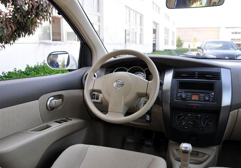 東風(fēng)日產(chǎn) 驪威 2010款 勁悅版1.6GI MT全能型