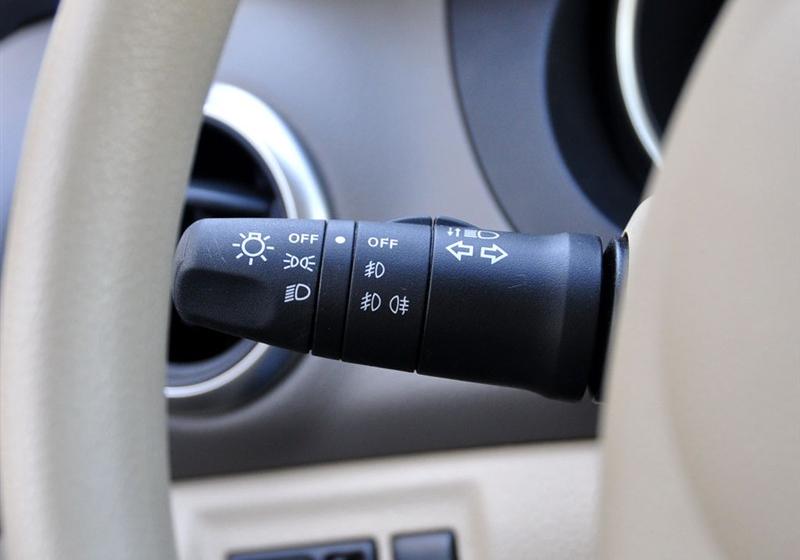 東風日產 驪威 2010款 勁悅版1.6GI MT全能型