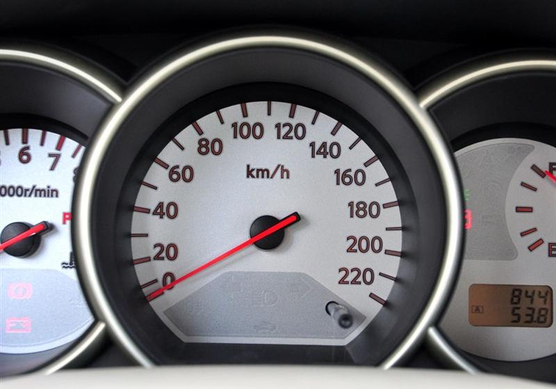 東風(fēng)日產(chǎn) 驪威 2010款 勁悅版1.6GI MT全能型