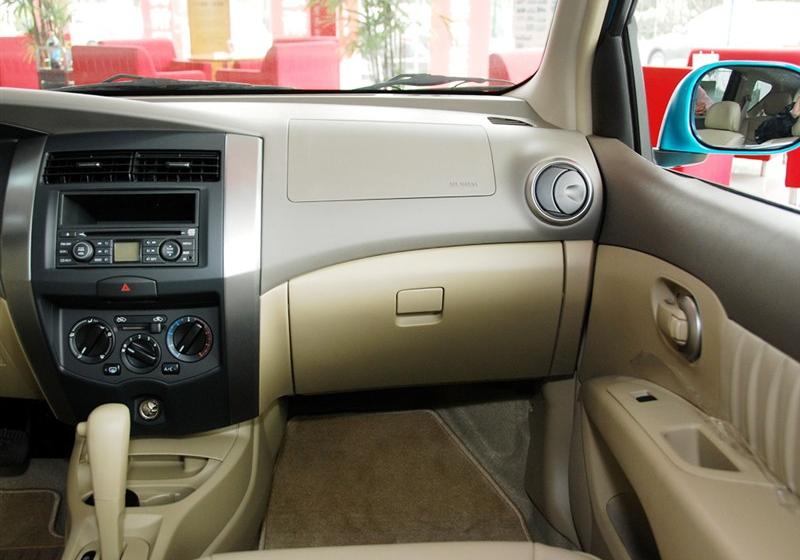 東風日產 驪威 2010款 勁悅版1.6GT AT炫能型