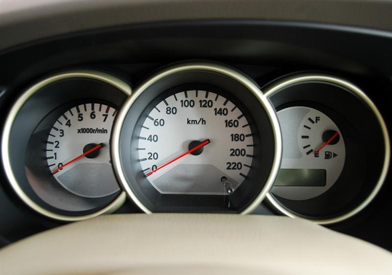 東風日產 驪威 2010款 勁悅版1.6GT AT炫能型