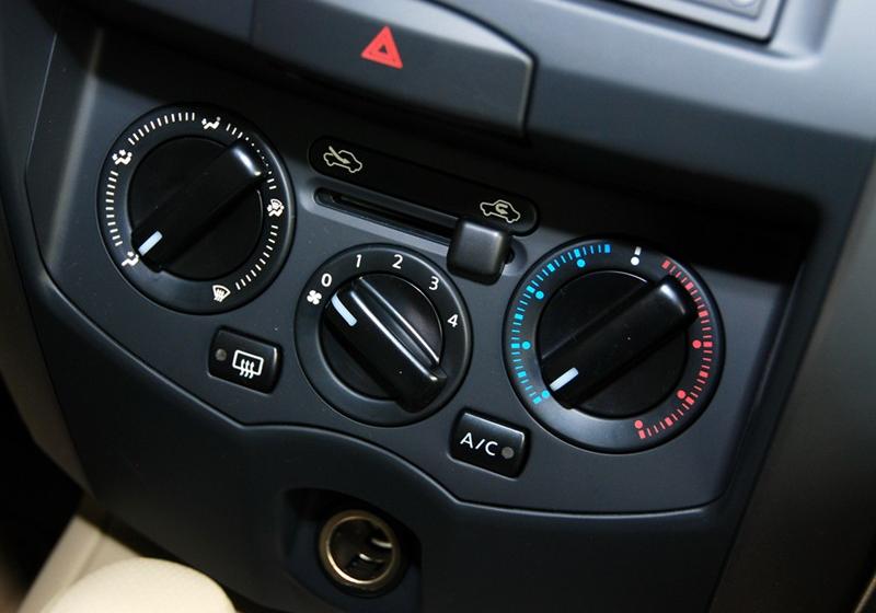 東風日產(chǎn) 驪威 2010款 勁悅版1.6GT AT炫能型