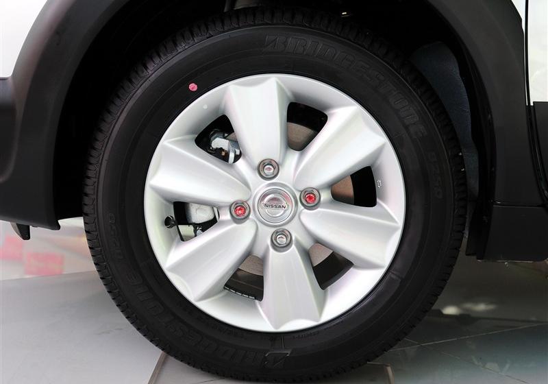 東風日產 驪威 2010款 勁銳版1.6GX MT標準型