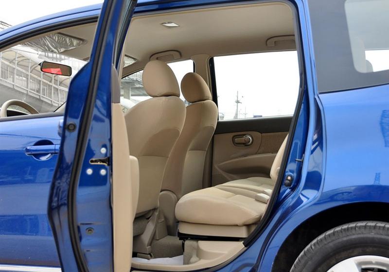 東風(fēng)日產(chǎn) 驪威 2010款 勁逸版 1.8XE MT標(biāo)準(zhǔn)型