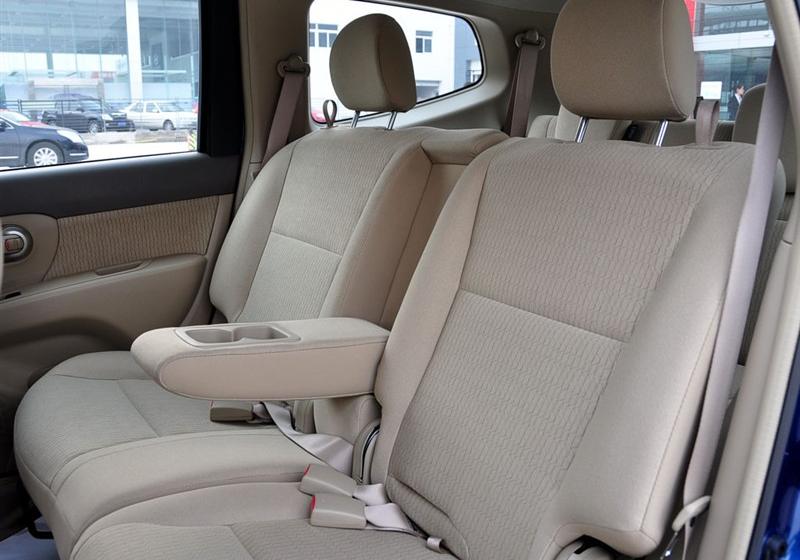 東風日產 驪威 2010款 勁逸版 1.8XE MT標準型