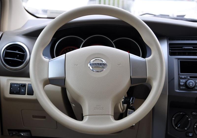 東風日產 驪威 2010款 勁逸版 1.8XE MT標準型