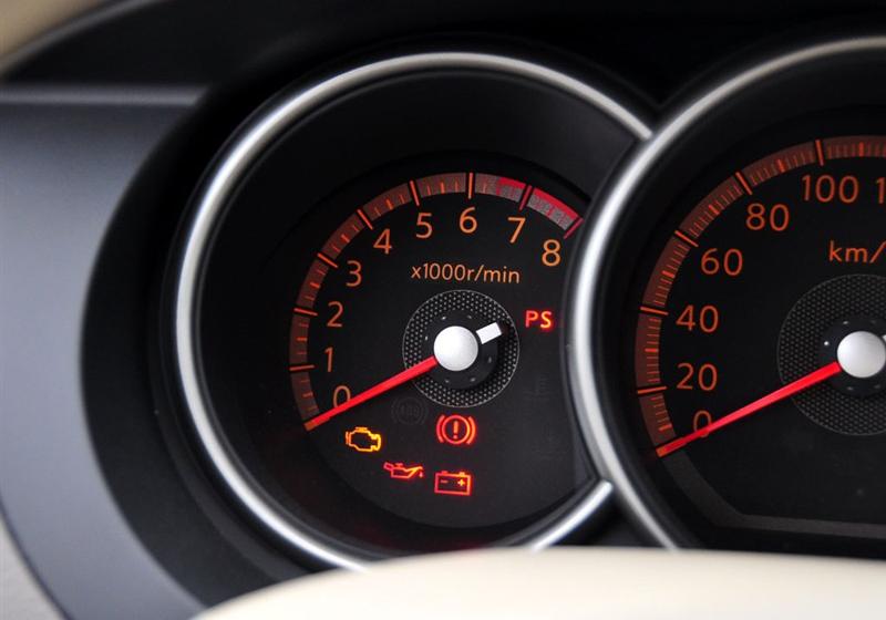 東風(fēng)日產(chǎn) 驪威 2010款 勁逸版 1.8XE MT標準型