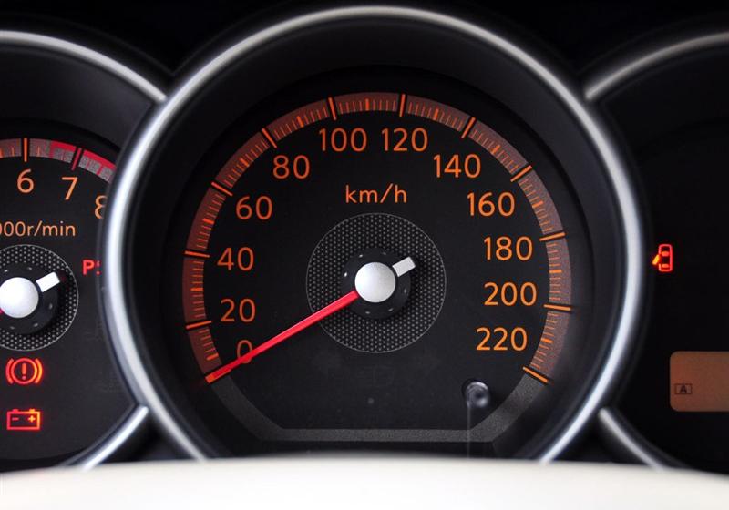 東風日產 驪威 2010款 勁逸版 1.8XE MT標準型