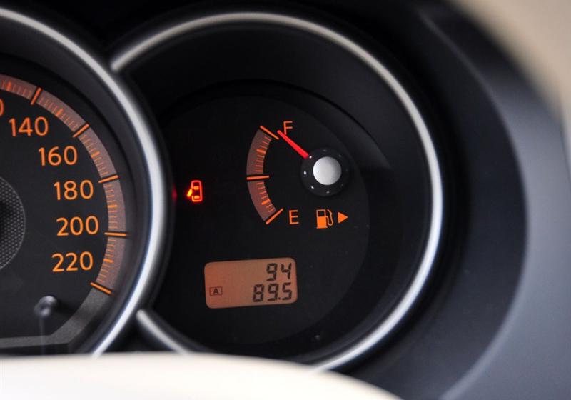 東風日產 驪威 2010款 勁逸版 1.8XE MT標準型