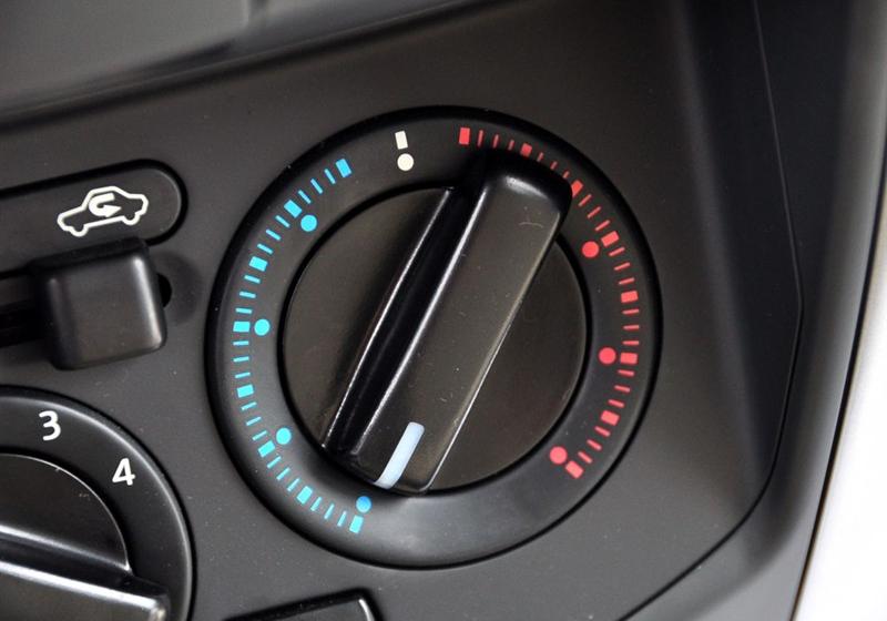 東風日產 驪威 2010款 勁逸版 1.8XE MT標準型