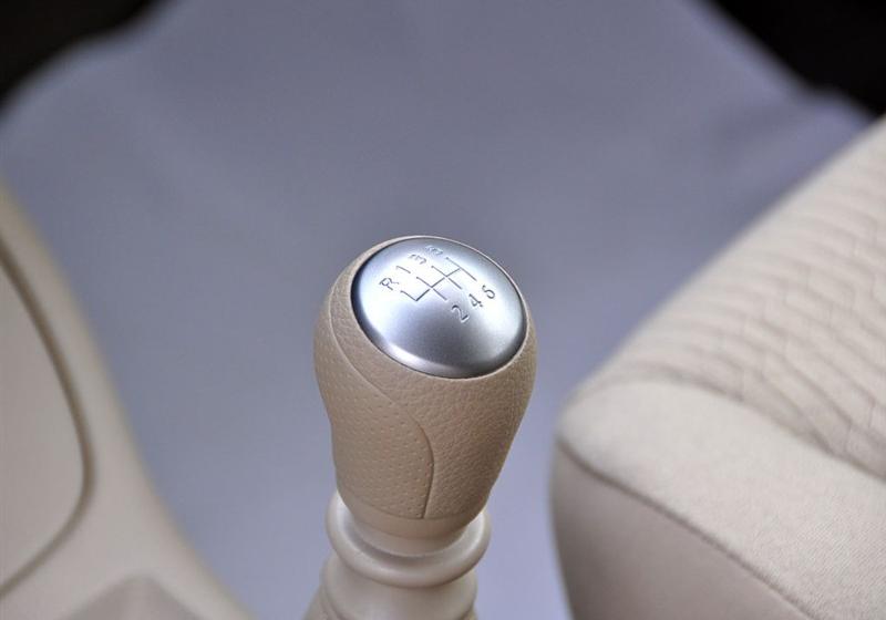 東風日產 驪威 2010款 勁逸版 1.8XE MT標準型