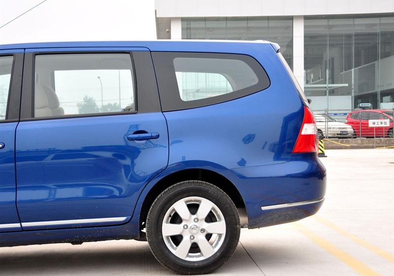 東風(fēng)日產(chǎn) 驪威 2010款 勁逸版 1.8XE MT標(biāo)準(zhǔn)型