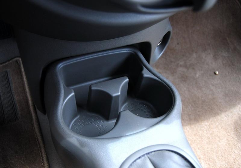 東風(fēng)日產(chǎn) 瑪馳 2010款 1.5XL MT易炫版