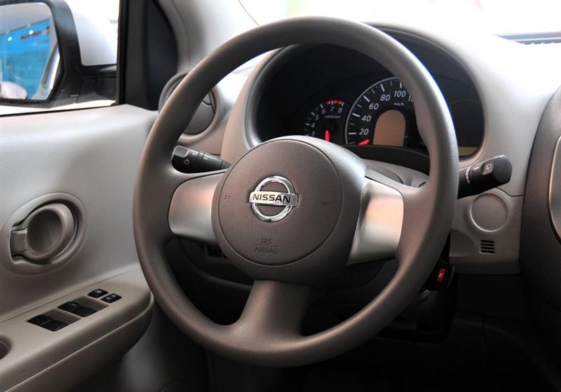 東風(fēng)日產(chǎn) 瑪馳 2010款 1.5XL AT易炫版