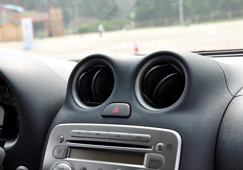 東風日產 瑪馳 2010款 1.5XV AT易智版