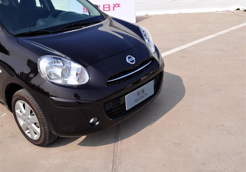 東風(fēng)日產(chǎn) 瑪馳 2010款 1.5XV AT易智版