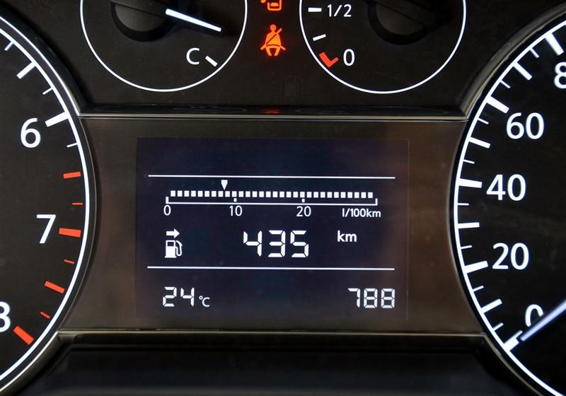 東風(fēng)日產(chǎn) 騏達(dá) 2011款 1.6 手動(dòng)舒適型