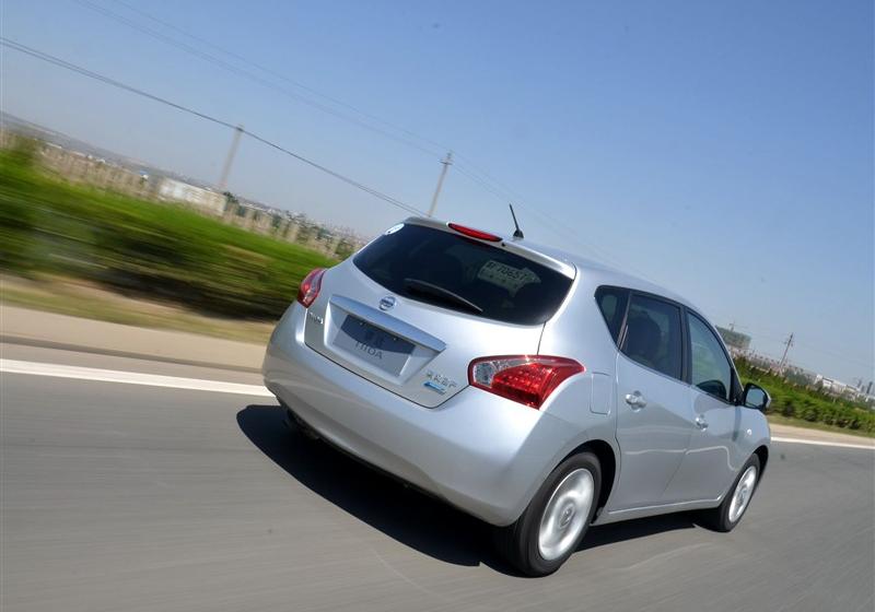 東風(fēng)日產(chǎn) 騏達(dá) 2011款 1.6 手動(dòng)舒適型