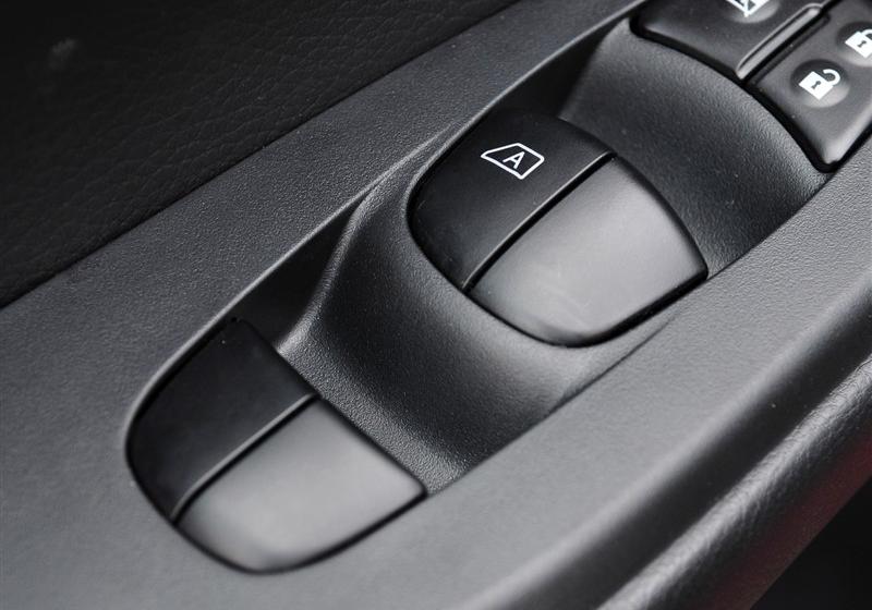 東風日產 騏達 2011款 1.6T M-CVT致酷版