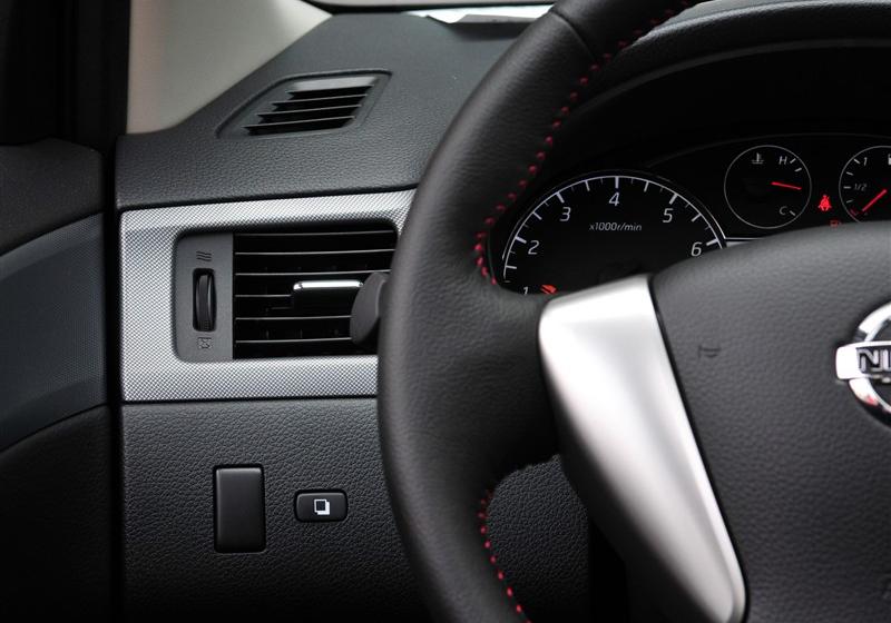 東風日產 騏達 2011款 1.6T M-CVT致酷版