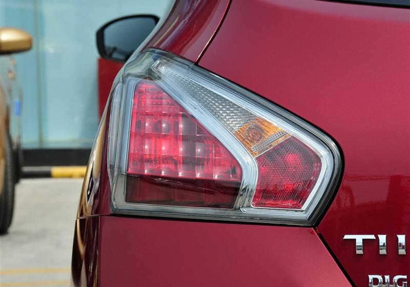 東風日產 騏達 2011款 1.6T M-CVT致酷版