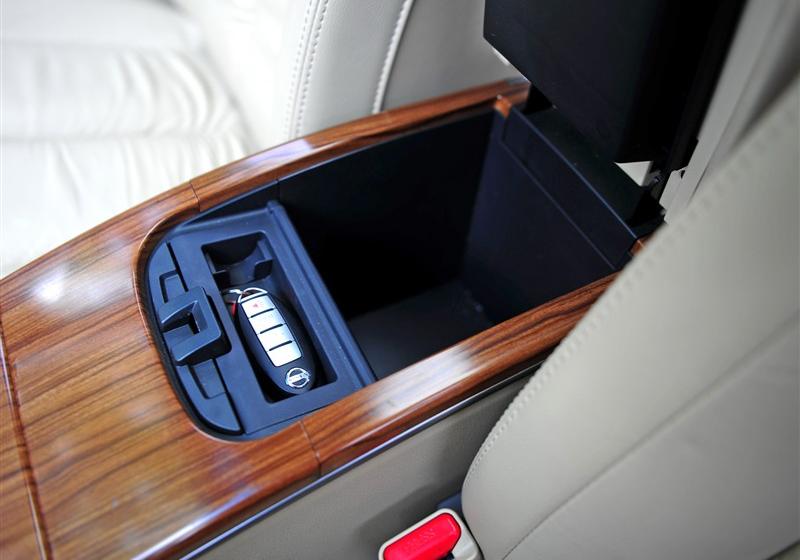 東風日產 天籟 2011款 2.0L XL 舒適版