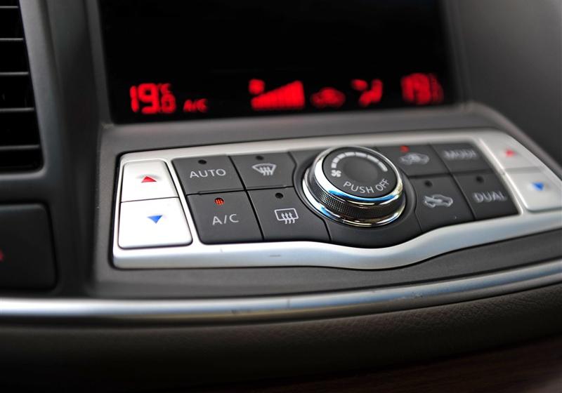 東風(fēng)日產(chǎn) 天籟 2011款 2.0L XL 舒適版