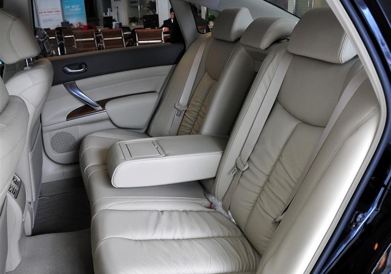 東風日產 天籟 2011款 2.0L XL榮耀版