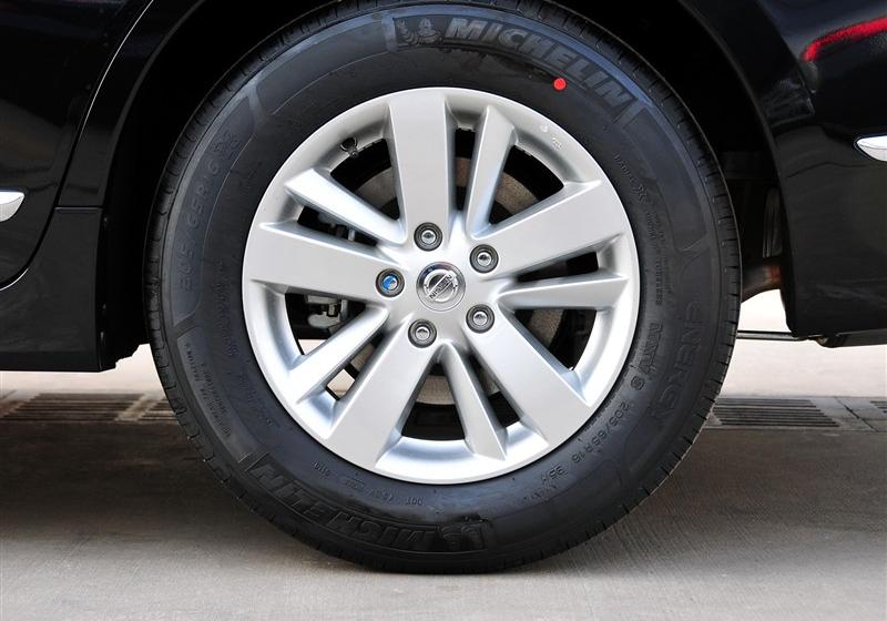 東風(fēng)日產(chǎn) 天籟 2011款 2.0L XL榮耀版