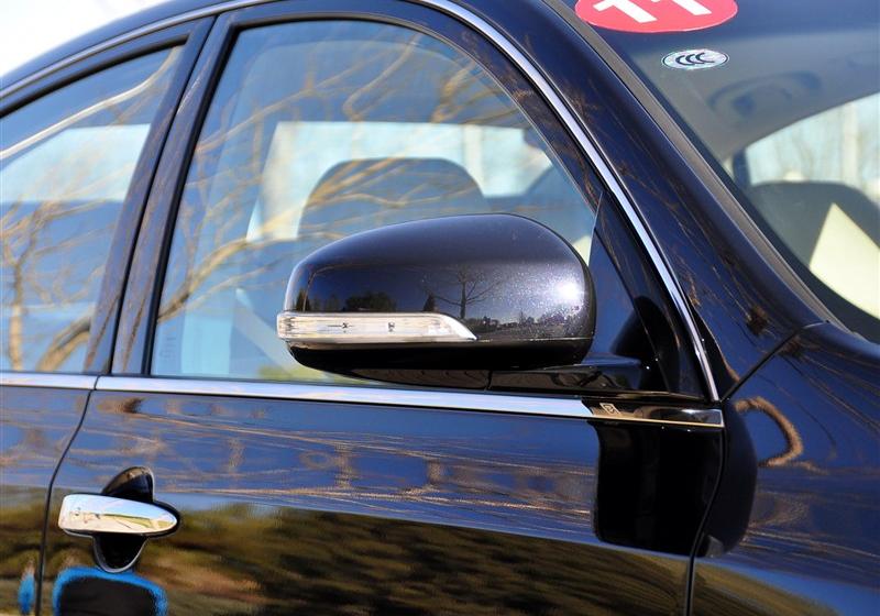 東風(fēng)日產(chǎn) 天籟 2011款 2.0L XL-NAVI 智尚版