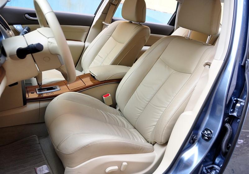 東風(fēng)日產(chǎn) 天籟 2011款 2.5L XL-NAVI 智領(lǐng)版