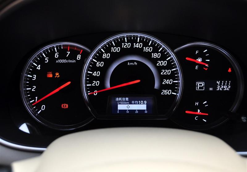 東風(fēng)日產(chǎn) 天籟 2011款 2.5L XL-NAVI 智領(lǐng)版