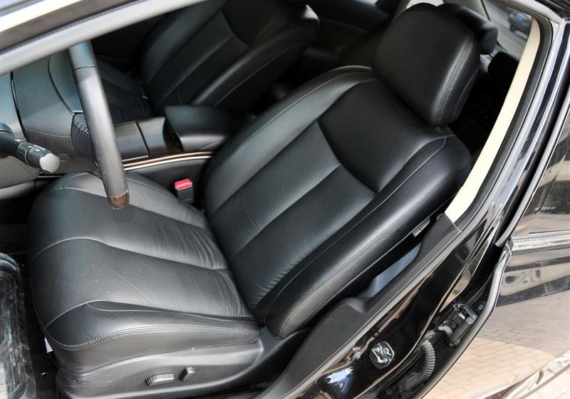 東風日產 天籟 2011款 公爵 2.5L XV 尊雅版