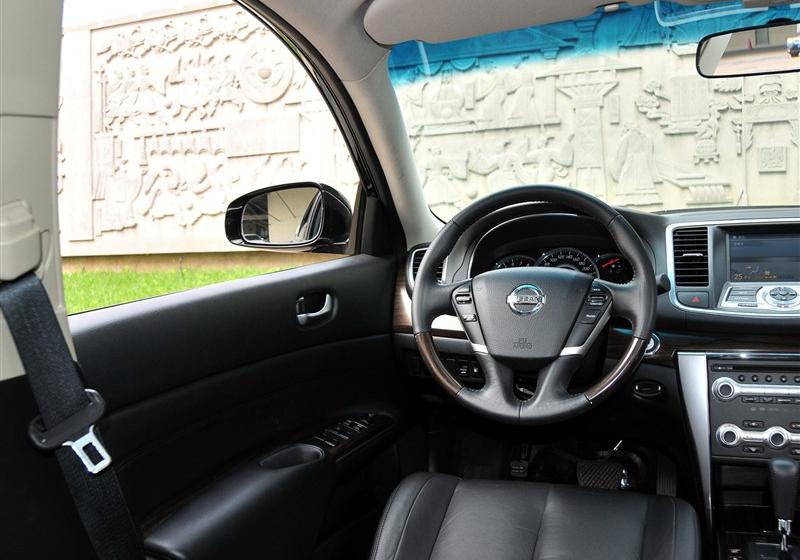 東風日產 天籟 2011款 公爵 2.5L XV 尊雅版