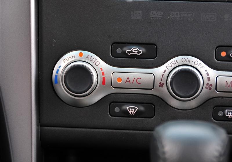 東風(fēng)日產(chǎn) 天籟 2011款 公爵 2.5L XV 尊雅版