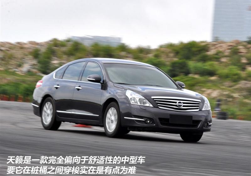 東風日產 天籟 2011款 公爵 2.5L XV 尊雅版