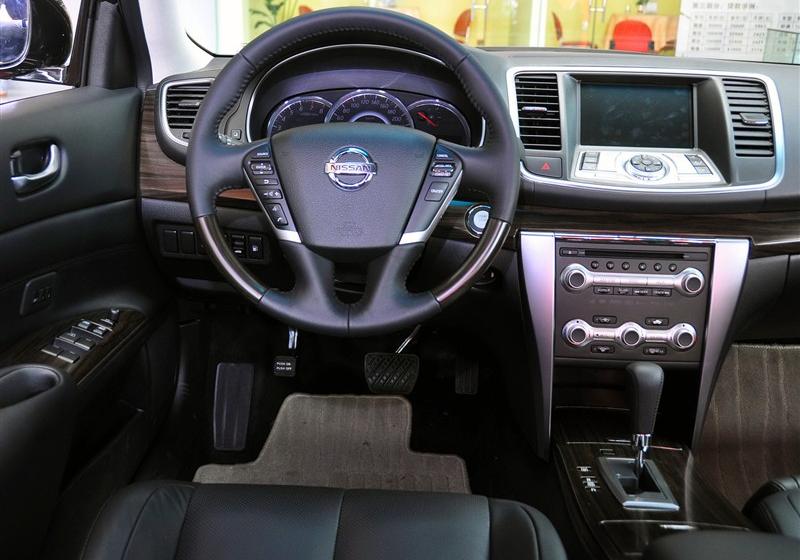 東風日產 天籟 2011款 公爵 2.5L XV VIP 尊尚版