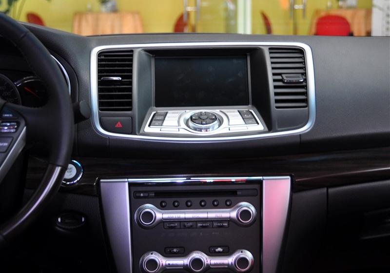 東風(fēng)日產(chǎn) 天籟 2011款 公爵 2.5L XV VIP 尊尚版