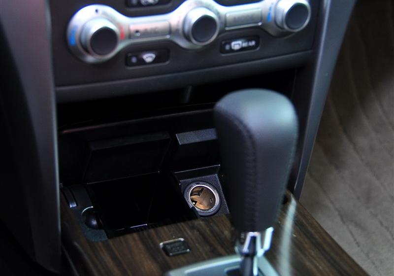 東風(fēng)日產(chǎn) 天籟 2011款 公爵 2.5L XV VIP 尊尚版