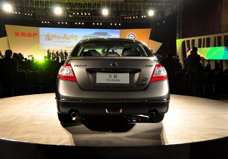 東風(fēng)日產(chǎn) 天籟 2011款 公爵 2.5L XV VIP 尊尚版