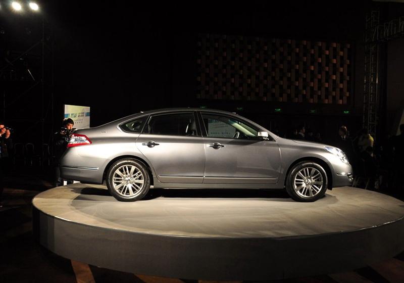 東風日產 天籟 2011款 公爵 2.5L XV VIP 尊尚版