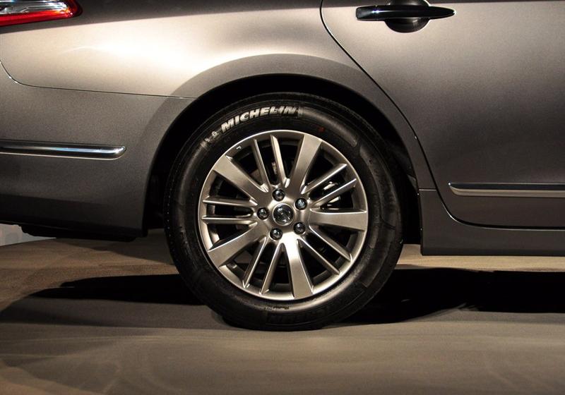 東風日產 天籟 2011款 公爵 2.5L XV VIP 尊尚版