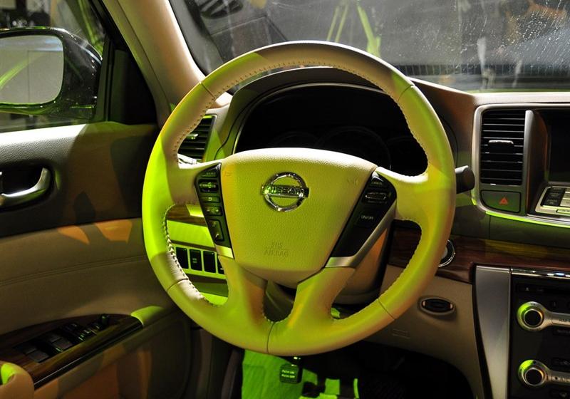 東風日產 天籟 2011款 公爵 2.5L XV VIP 尊尚版