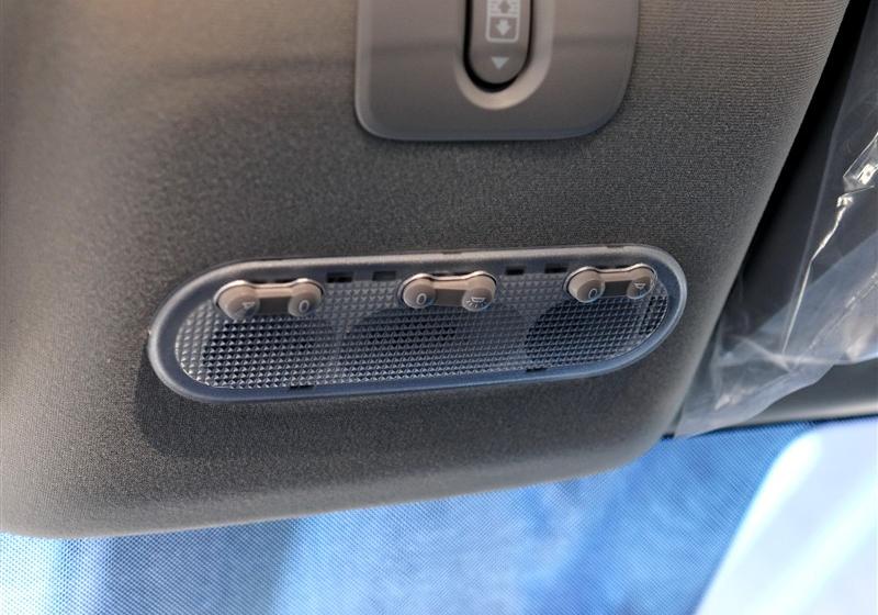 東風日產 逍客 2011款 2.0XV 雷 CVT 2WD